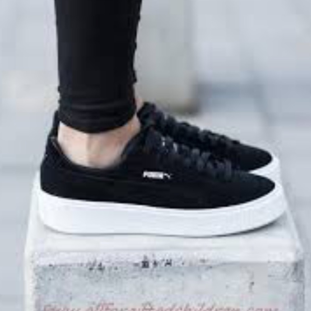Black suede platform pumas
